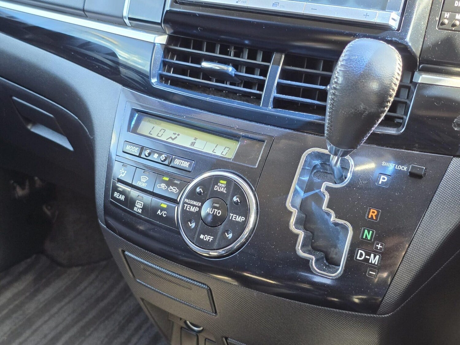 Used Toyota Estima 2013 for sale - 78149937: Photo 18