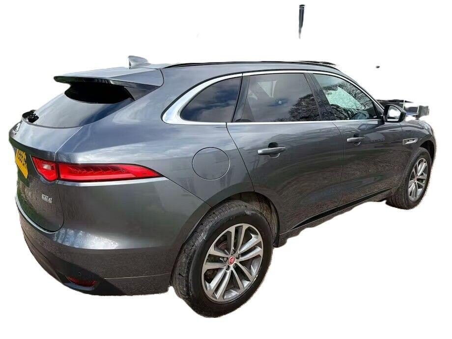 Used Jaguar F-Pace 2016 for sale - 77744470: Photo 4