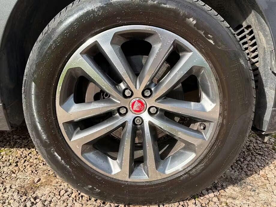 Used Jaguar F-Pace 2016 for sale - 77744470: Photo 9