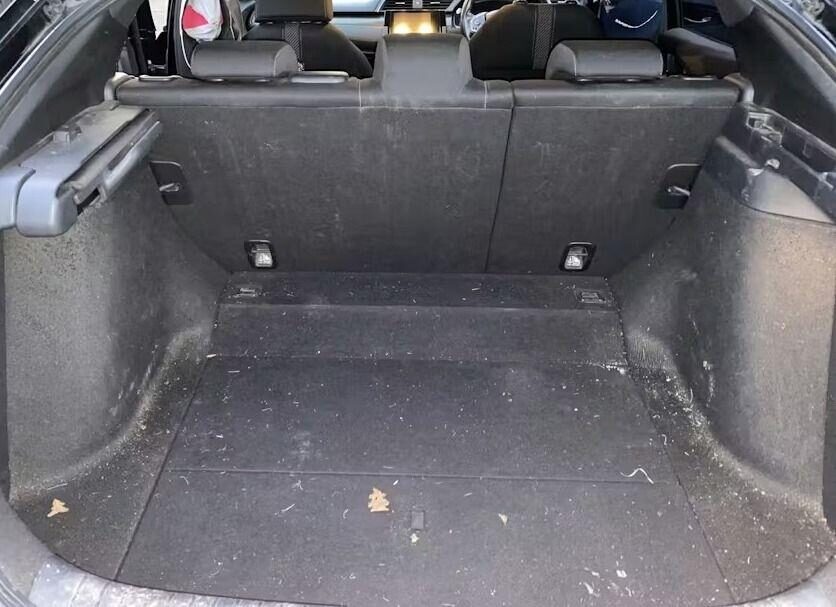 Used Honda Civic 2018 for sale - 77128999: Photo 12