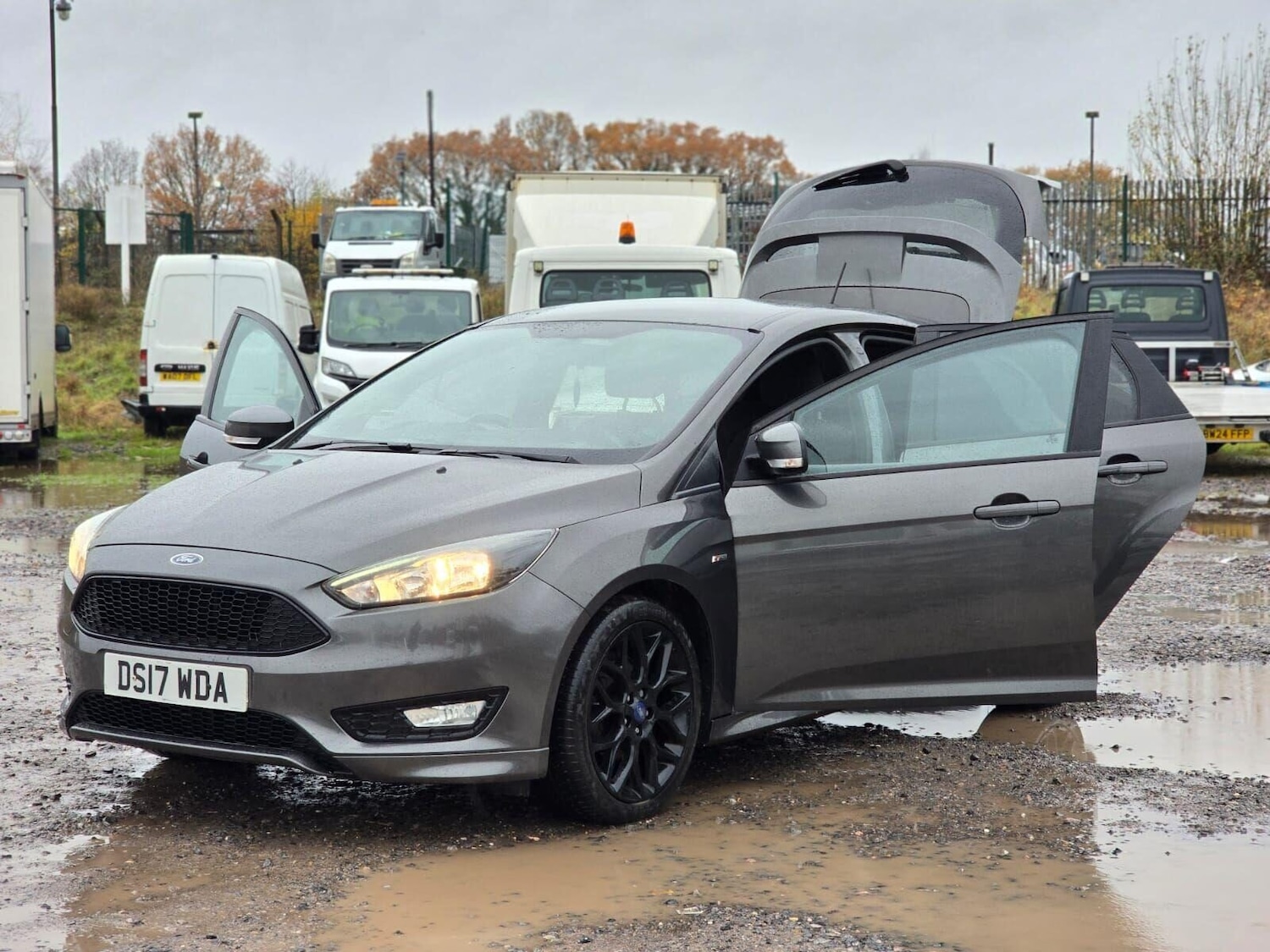 Used Ford Focus 2017 for sale - 77791931: Photo 9
