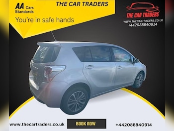 Used Toyota Verso 2016 for sale - 76922795: Photo