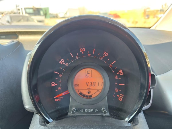 Used Peugeot 108 2015 for sale - 75425975: Photo 35
