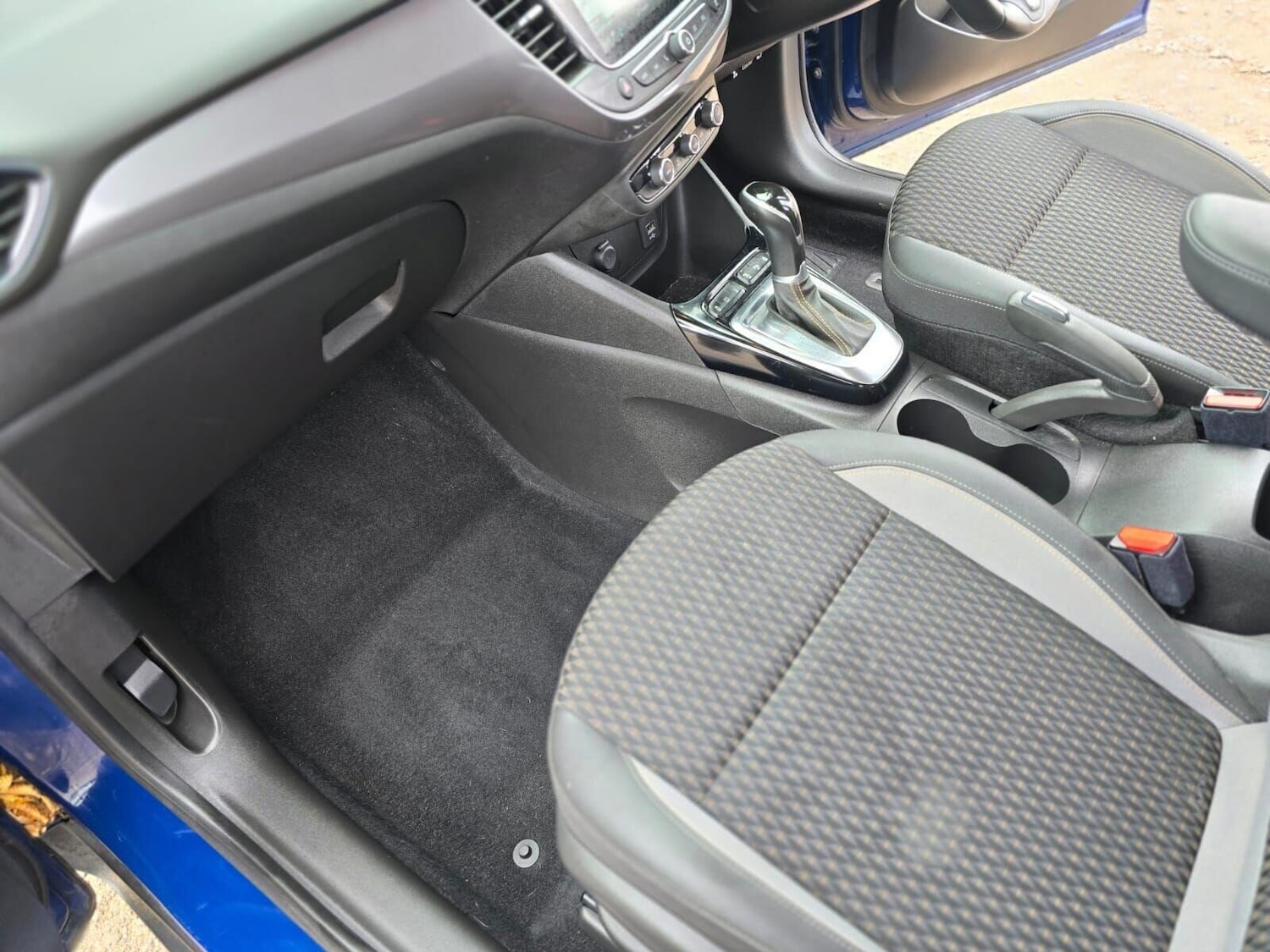 Used Vauxhall Crossland X 2019 for sale - 76250459: Photo 40