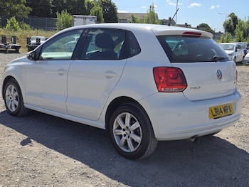 Used Volkswagen Polo 2014 for sale - 75084138: Photo