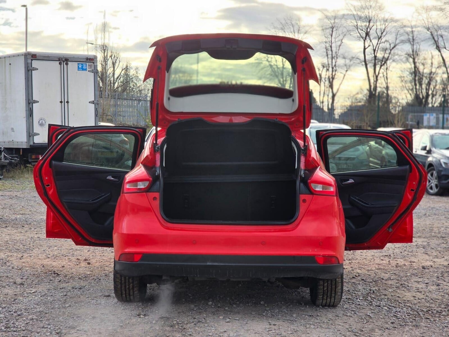 Used Ford Focus 2017 for sale - 77630093: Photo 35