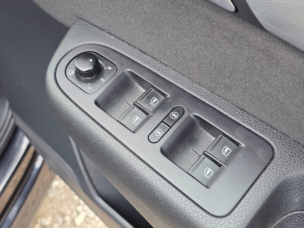 Used Volkswagen Sharan 2014 for sale - 75466646: Photo 23