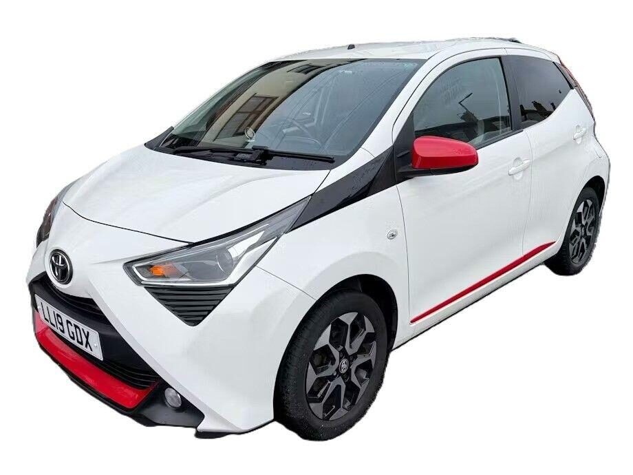 Used Toyota AYGO 2019 for sale - 77582434: Photo 2