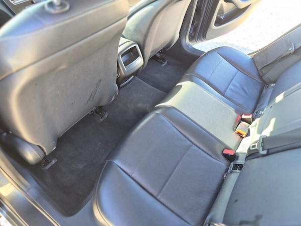 Used Mercedes-Benz C-Class 2015 for sale - 75643727: Photo 30