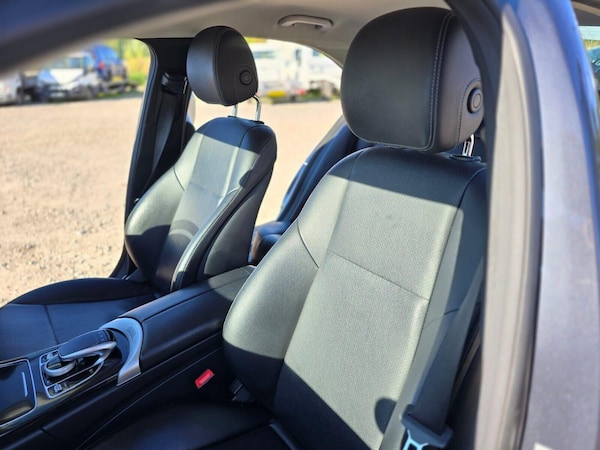Used Mercedes-Benz C-Class 2015 for sale - 75643727: Photo 46