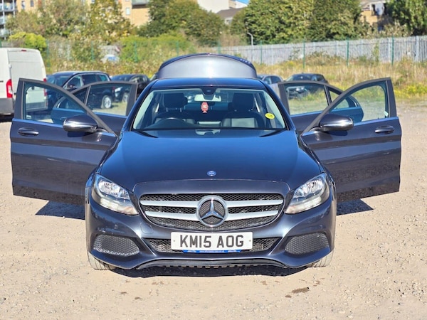 Used Mercedes-Benz C-Class 2015 for sale - 75643727: Photo 8