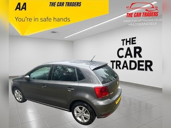 Used Volkswagen Polo 2017 for sale - 77379336: Photo