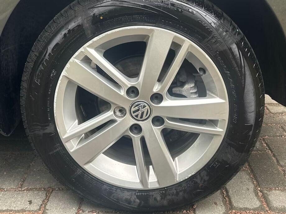 Used Volkswagen Polo 2017 for sale - 77379336: Photo 9