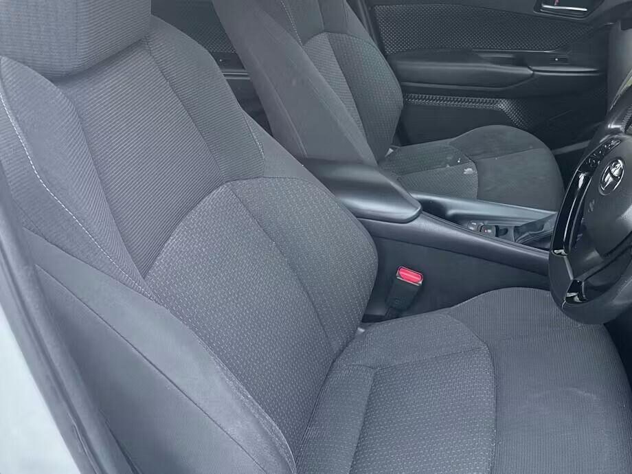 Used Toyota C-HR 2019 for sale - 77989523: Photo 6