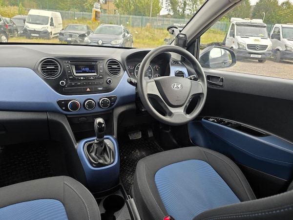 Used Hyundai i10 2014 for sale - 76040302: Photo 24