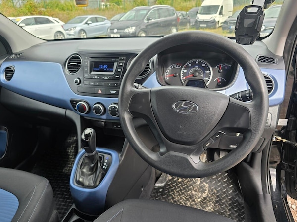 Used Hyundai i10 2014 for sale - 76040302: Photo 53