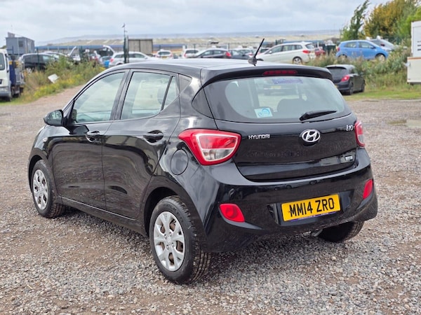 Used Hyundai i10 2014 for sale - 76040302: Photo 9