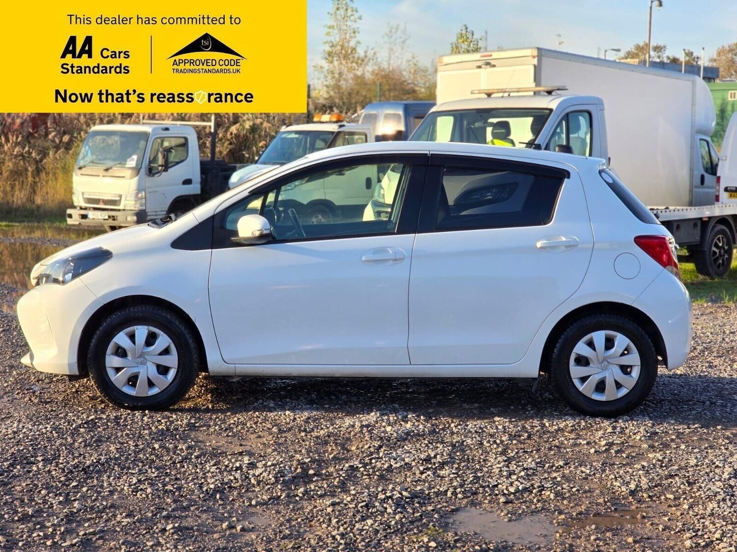 Used Toyota Vitz 2025 for sale - 76853444: Photo 12