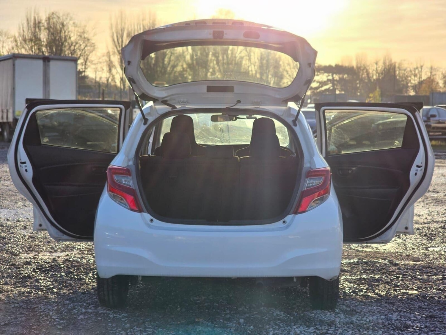 Used Toyota Vitz 2025 for sale - 76853444: Photo 14