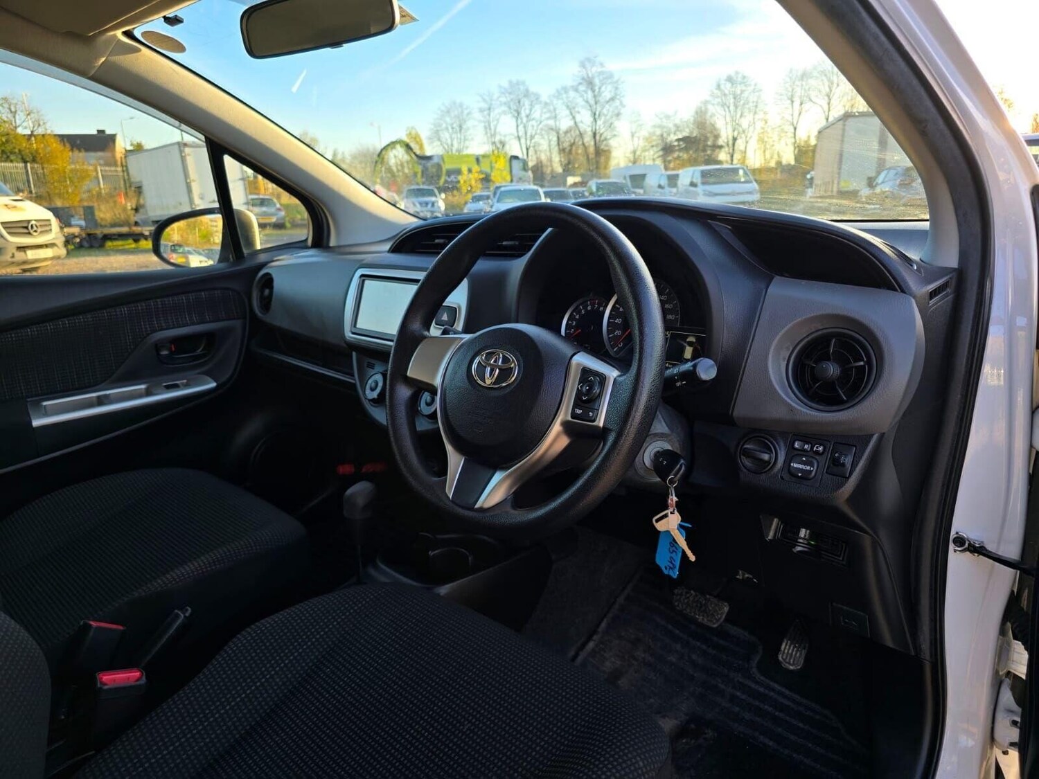 Used Toyota Vitz 2025 for sale - 76853444: Photo 20