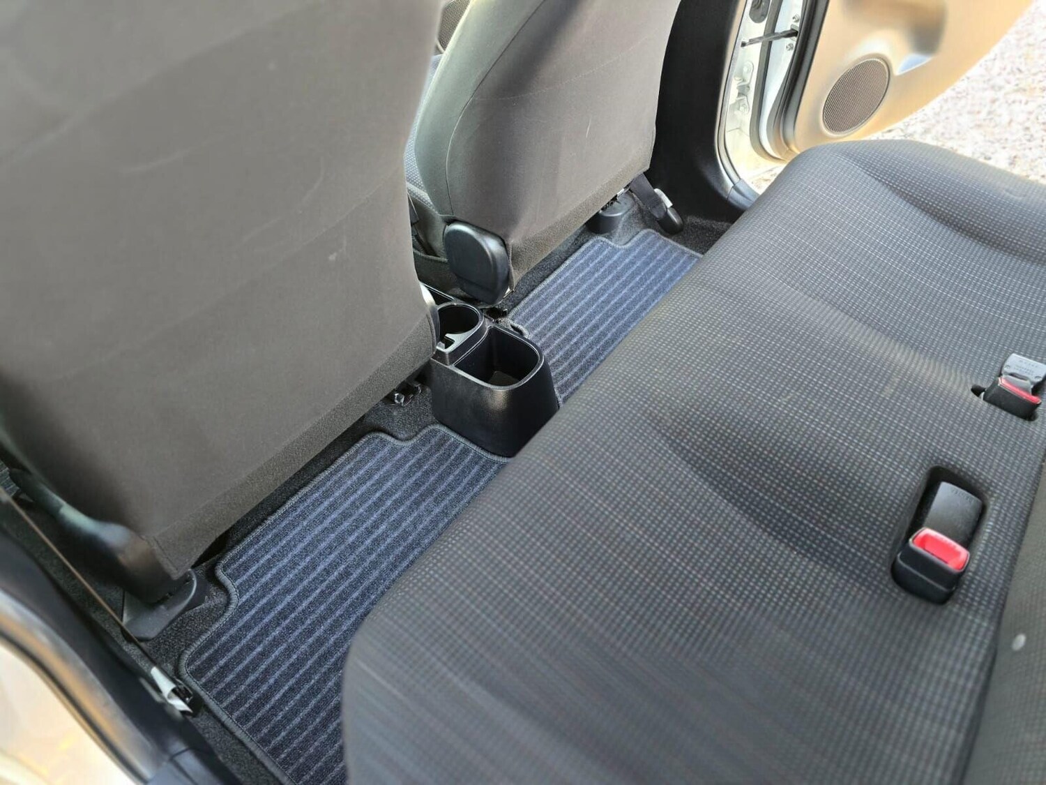 Used Toyota Vitz 2025 for sale - 76853444: Photo 31