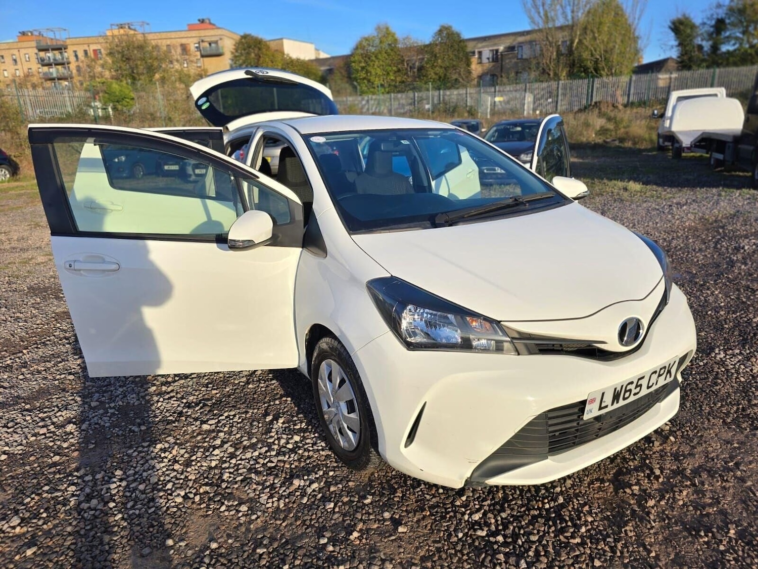 Used Toyota Vitz 2025 for sale - 76853444: Photo 5