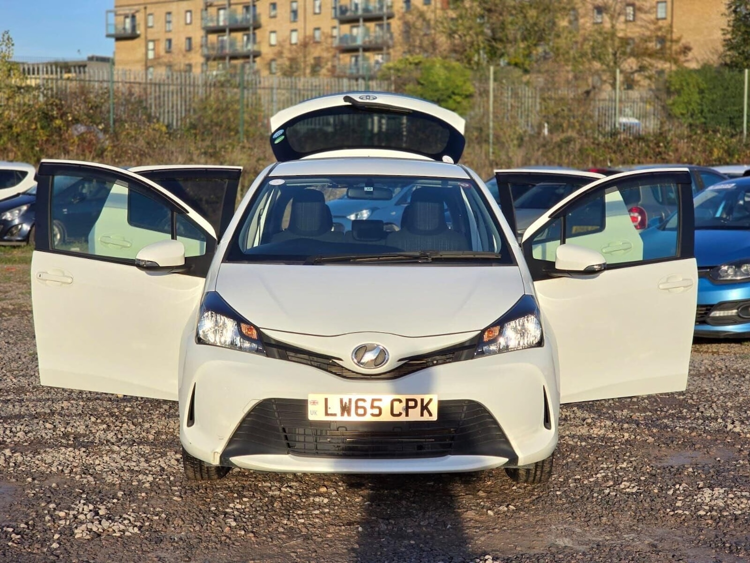 Used Toyota Vitz 2025 for sale - 76853444: Photo 7