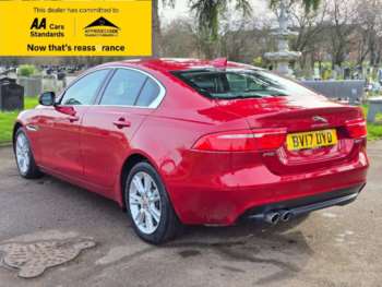 Used Jaguar XE 2017 for sale - 75053832: Photo