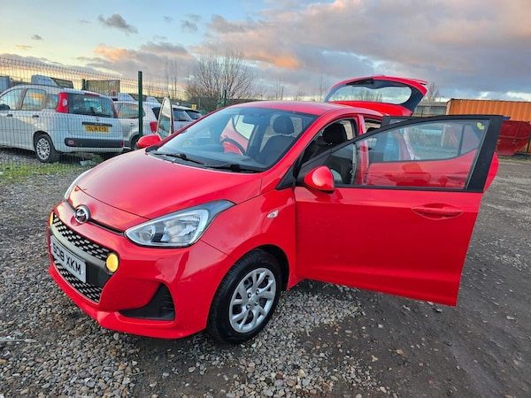 Used Hyundai i10 2018 for sale - 75426247: Photo 10