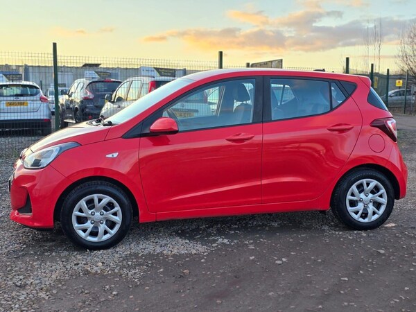 Used Hyundai i10 2018 for sale - 75426247: Photo 12