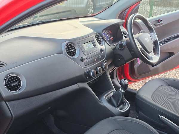 Used Hyundai i10 2018 for sale - 75426247: Photo 20