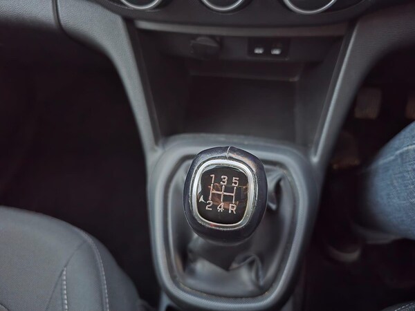 Used Hyundai i10 2018 for sale - 75426247: Photo 21