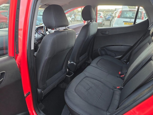 Used Hyundai i10 2018 for sale - 75426247: Photo 26