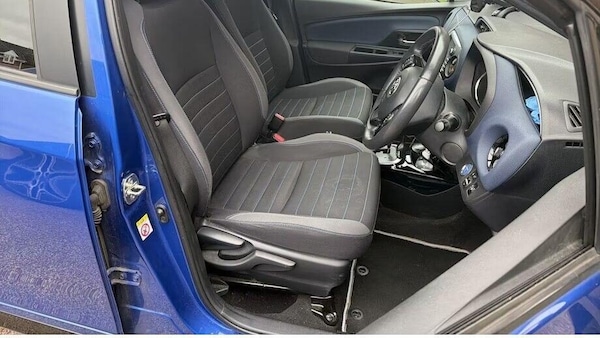 Used Toyota Yaris 2017 for sale - 76313423: Photo 7