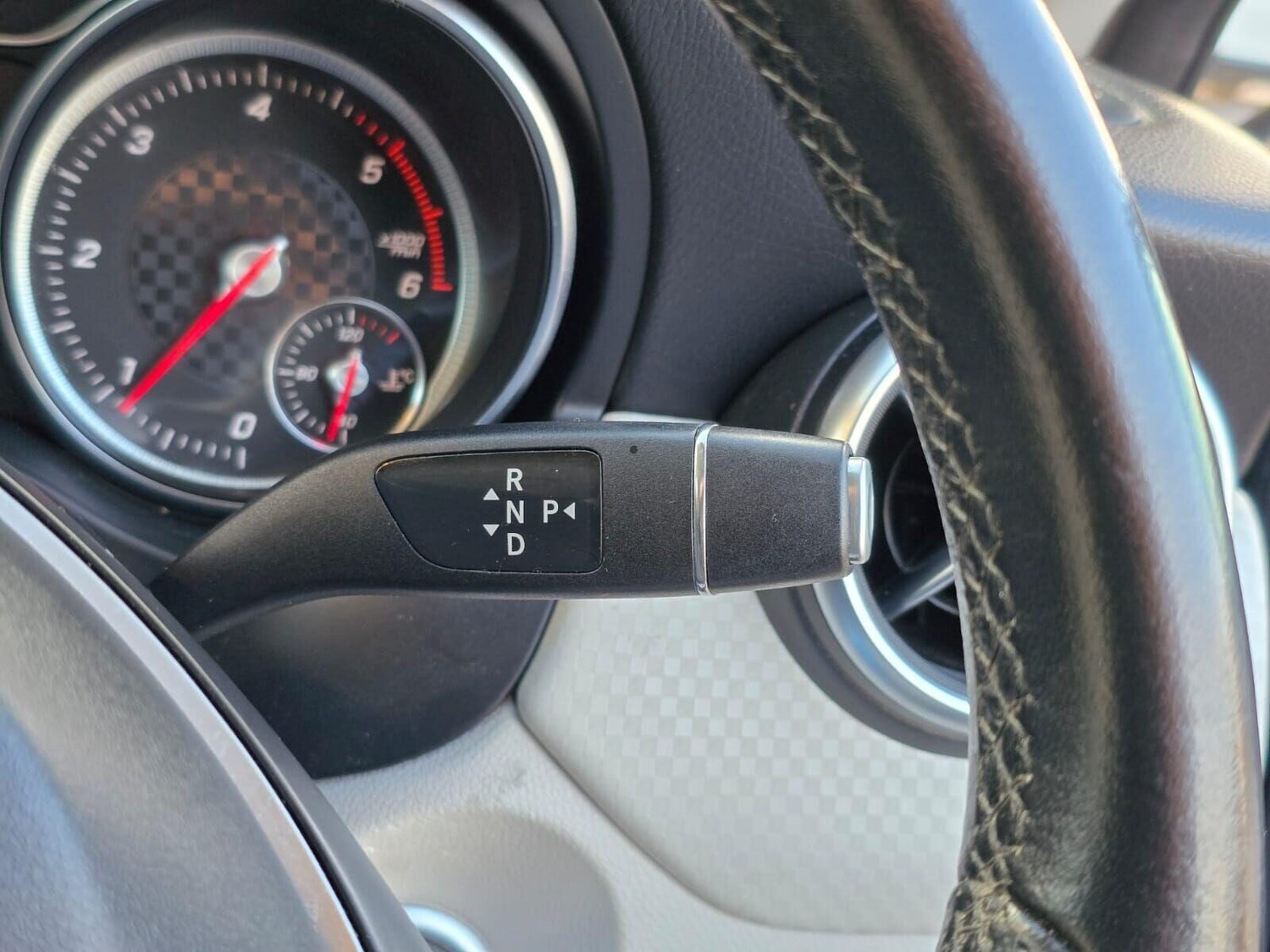 Used Mercedes-Benz A-Class 2016 for sale - 76651140: Photo 42