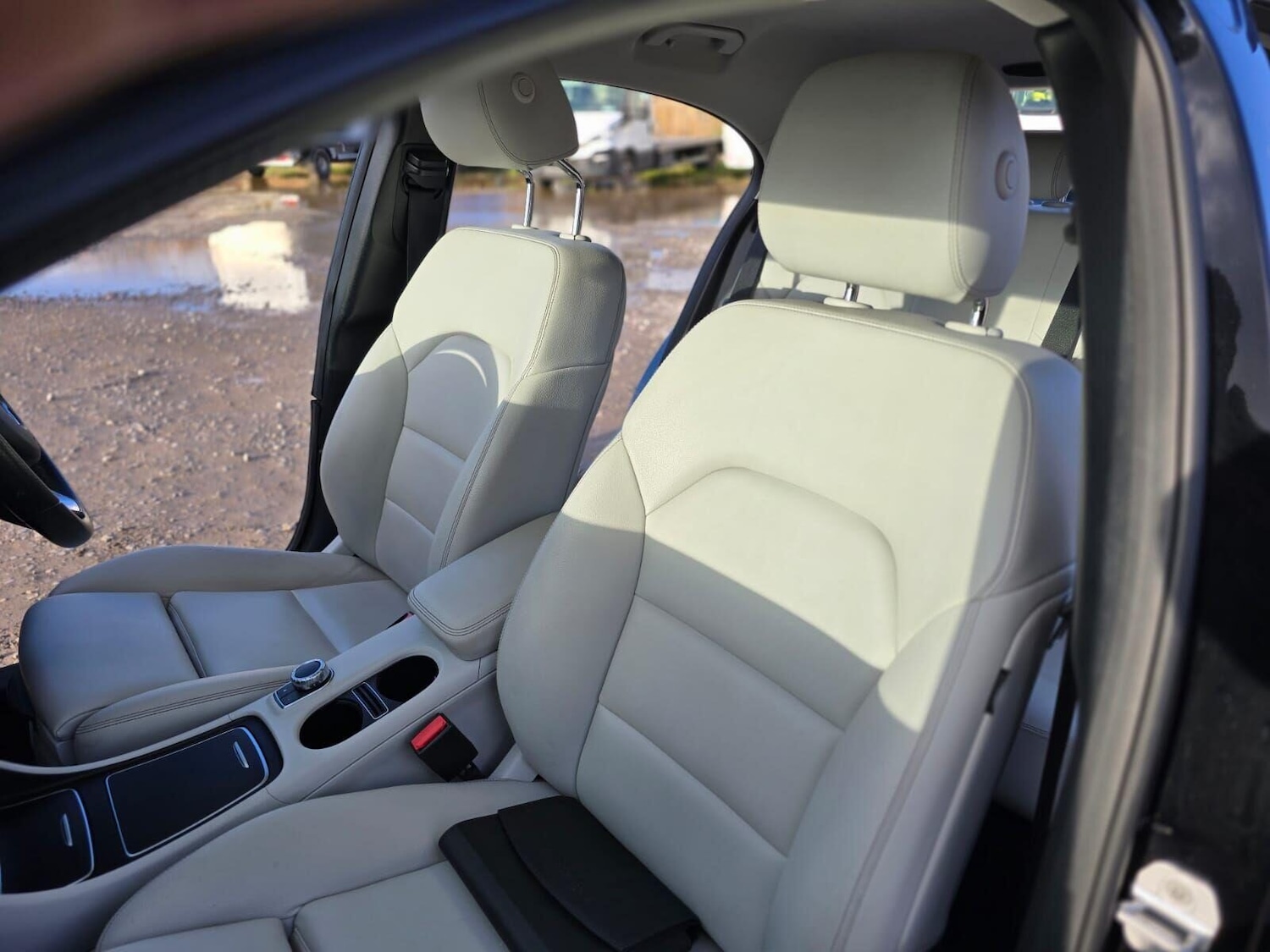 Used Mercedes-Benz A-Class 2016 for sale - 76651140: Photo 45