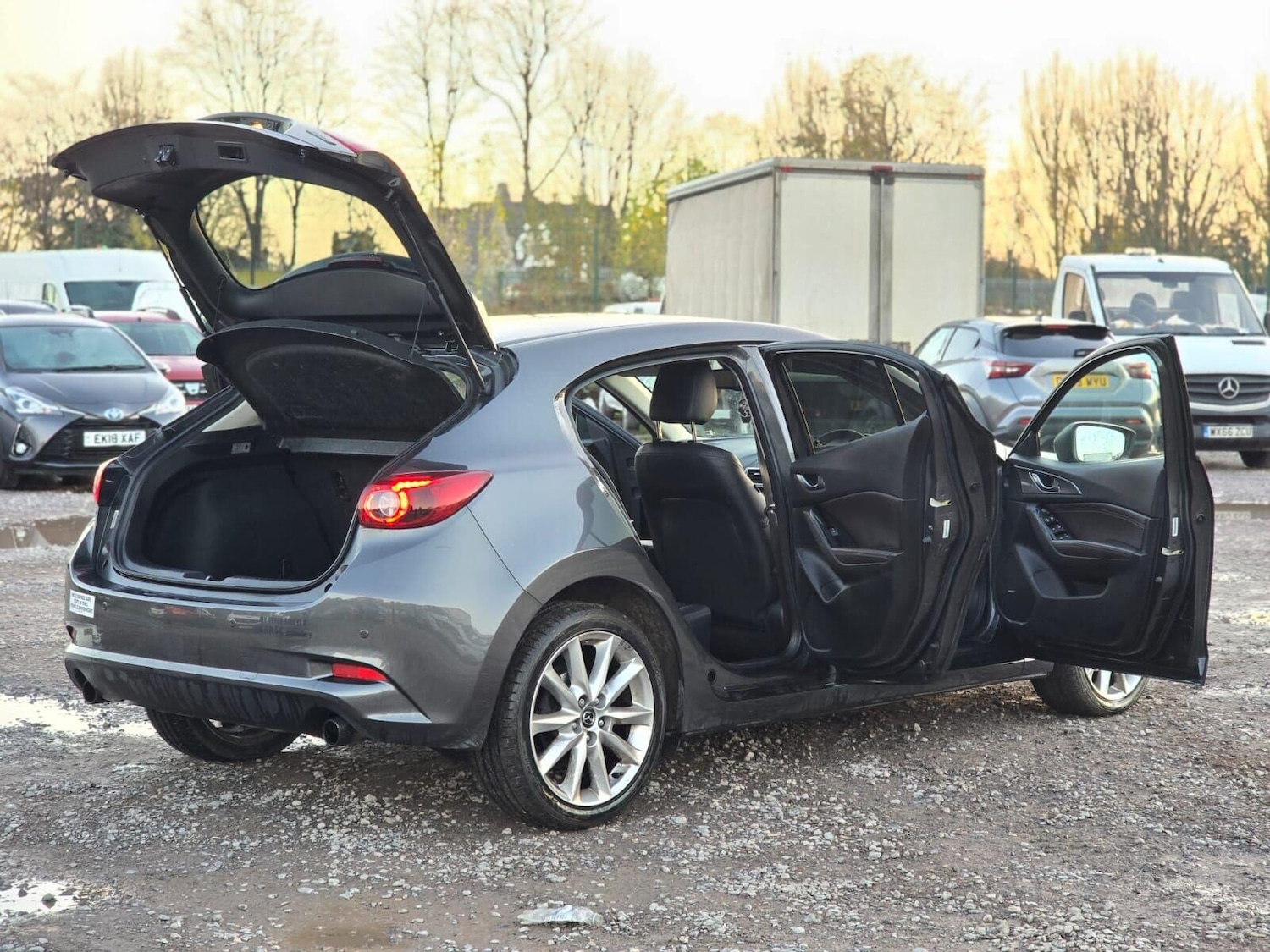 Used Mazda Mazda3 2016 for sale - 76211432: Photo 19