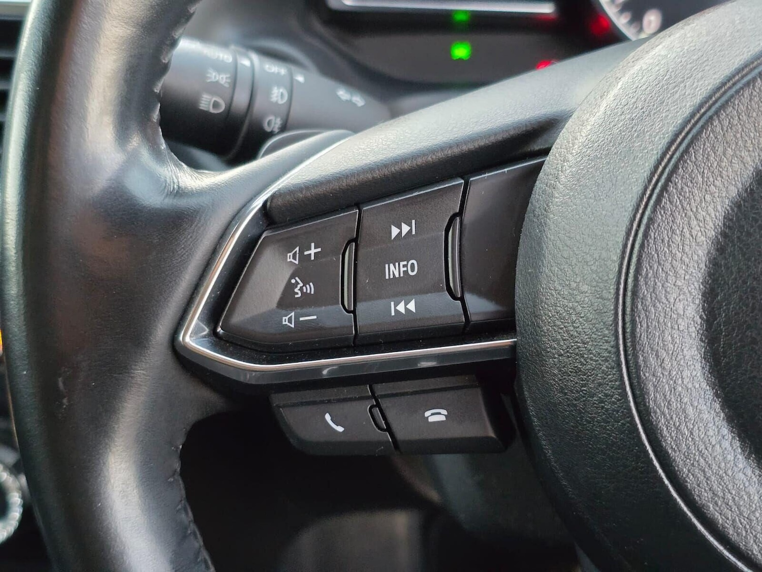 Used Mazda Mazda3 2016 for sale - 76211432: Photo 30