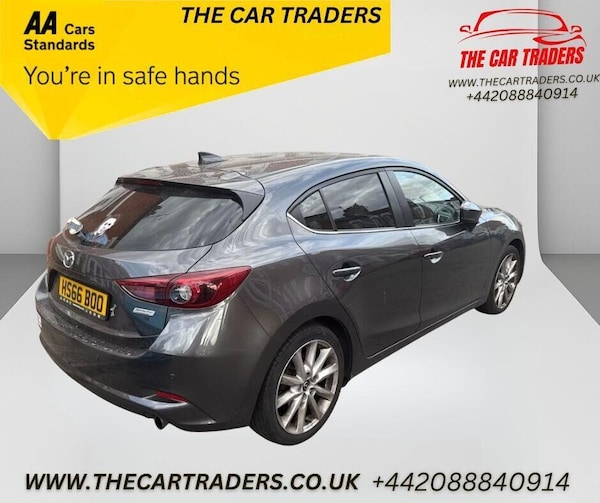 Used Mazda Mazda3 2016 for sale - 76211432: Photo 4