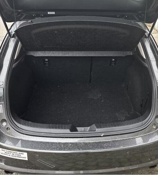 Used Mazda Mazda3 2016 for sale - 76211432: Photo 8