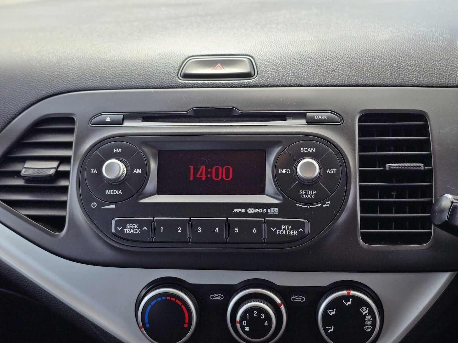 Used Kia Picanto 2012 for sale - 78149927: Photo 28