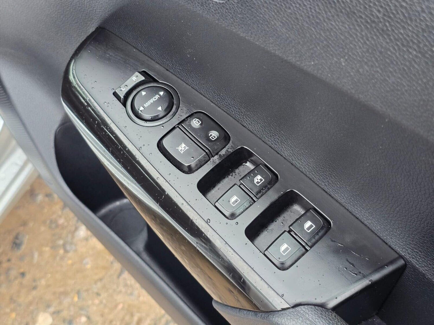 Used Kia Picanto 2018 for sale - 76469388: Photo 31