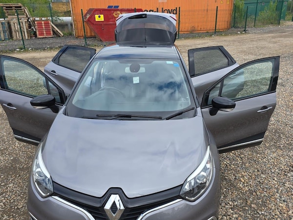 Used Renault Captur 2016 for sale - 75053839: Photo 8