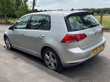 Used Volkswagen Golf 2016 for sale - 75574743: Photo