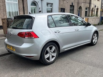 Used Volkswagen Golf 2016 for sale - 75574743: Photo