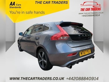 Used Volvo V40 2017 for sale - 75962244: Photo