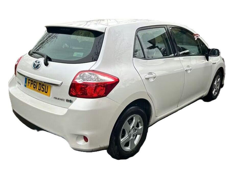 Used Toyota Auris 2011 for sale - 77802309: Photo 4