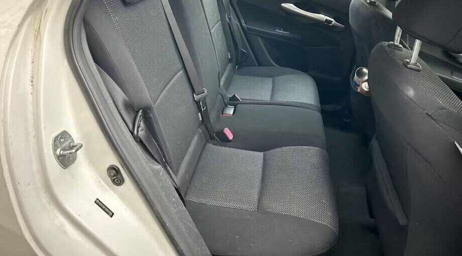 Used Toyota Auris 2011 for sale - 77802309: Photo 7