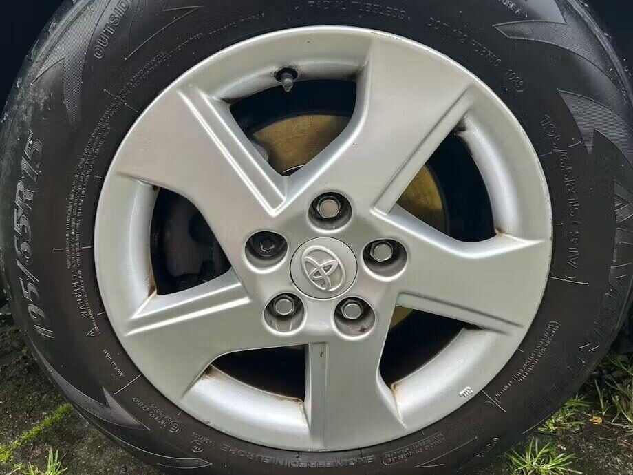 Used Toyota Auris 2011 for sale - 77802309: Photo 9