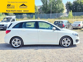 Used Mercedes-Benz B Class 2016 for sale - 78906800: Photo